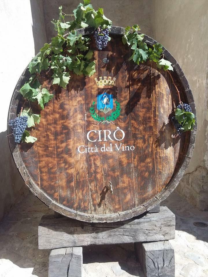 Casa Mazzone Bed & Breakfast Ciro Luaran gambar