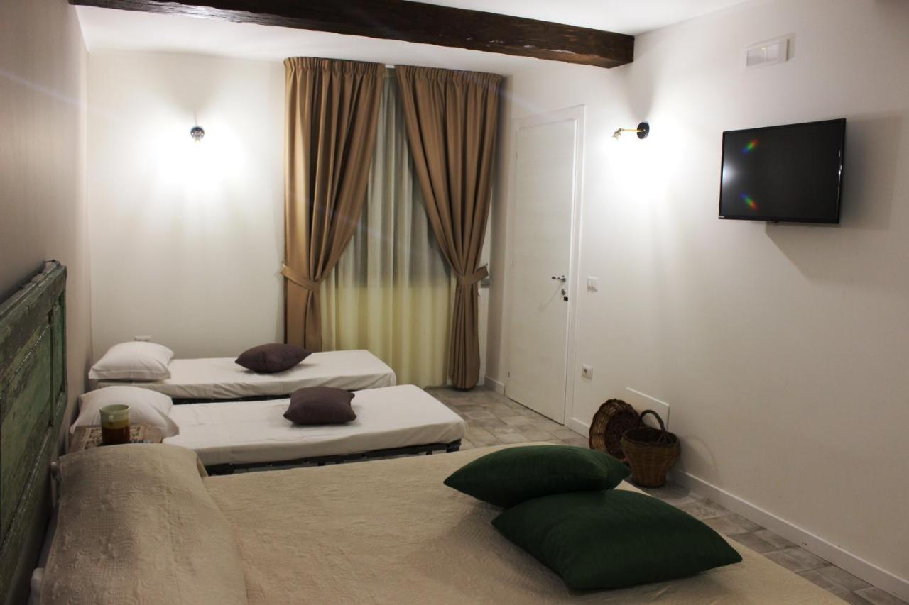 Casa Mazzone Bed & Breakfast Ciro Luaran gambar