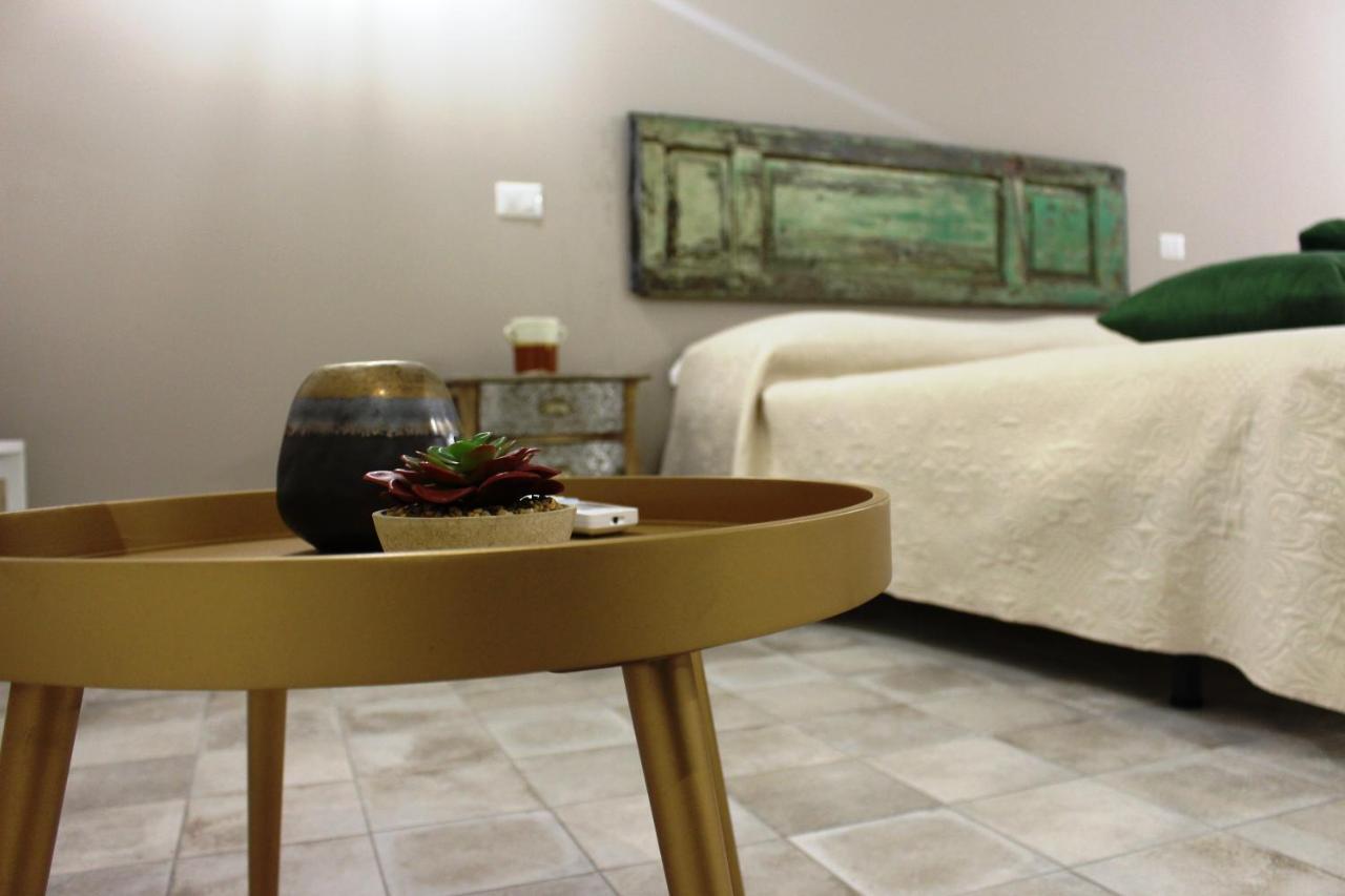Casa Mazzone Bed & Breakfast Ciro Luaran gambar