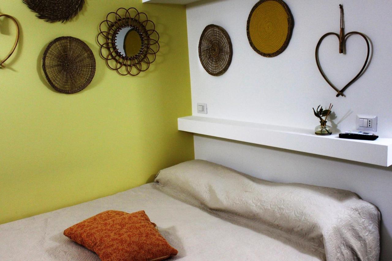 Casa Mazzone Bed & Breakfast Ciro Luaran gambar